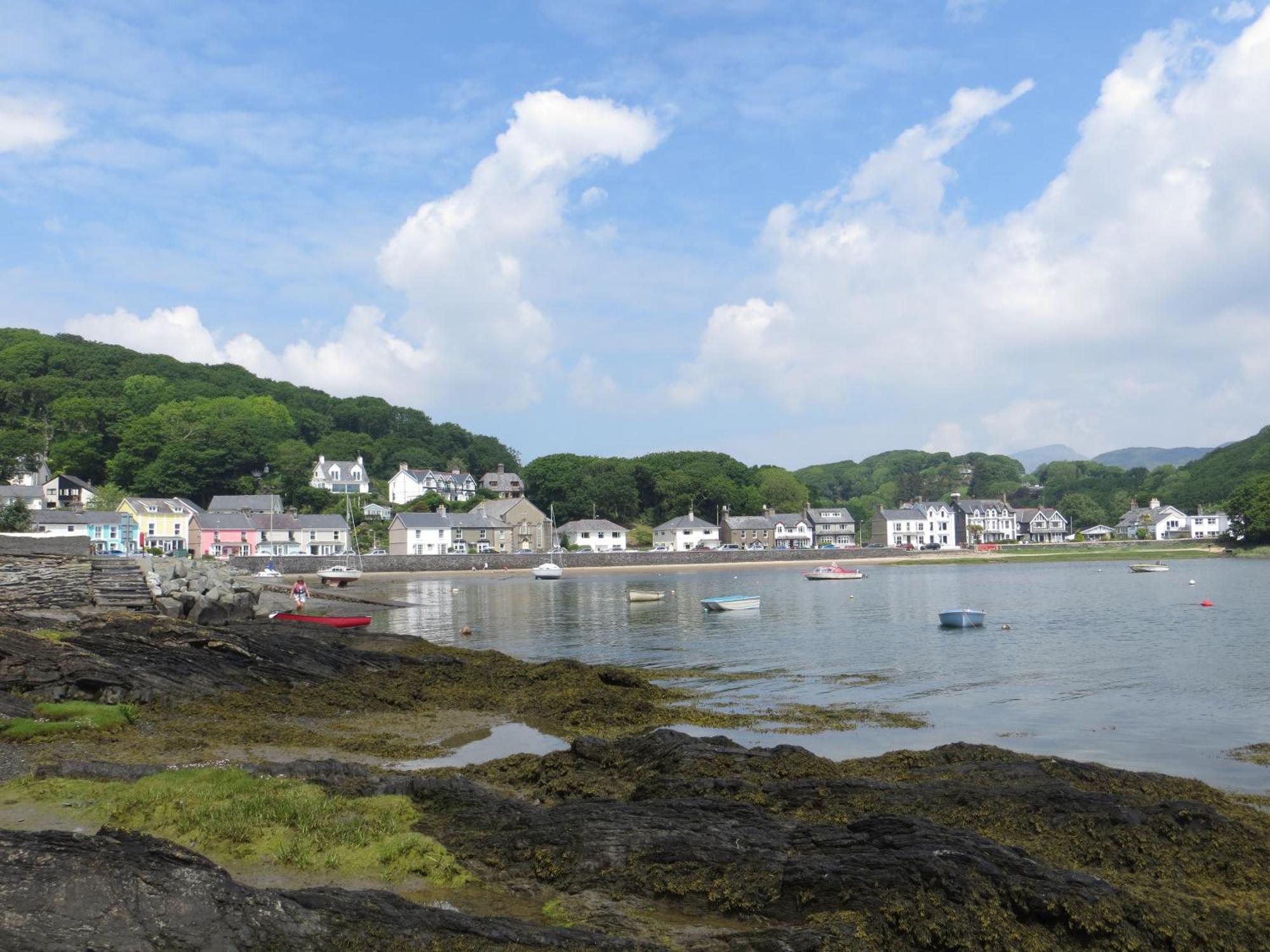 Harbour & Mountain Views, Porthmadog House, Sleeps 9, 4 Bedrooms, Two And Half Bathrooms Exterior photo