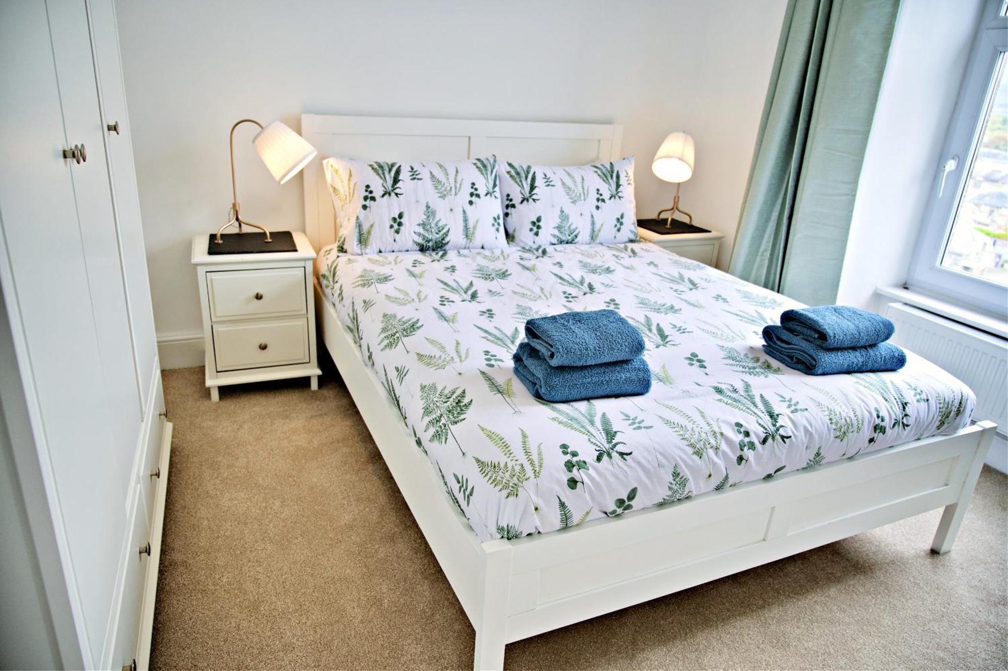 Harbour & Mountain Views, Porthmadog House, Sleeps 9, 4 Bedrooms, Two And Half Bathrooms Exterior photo