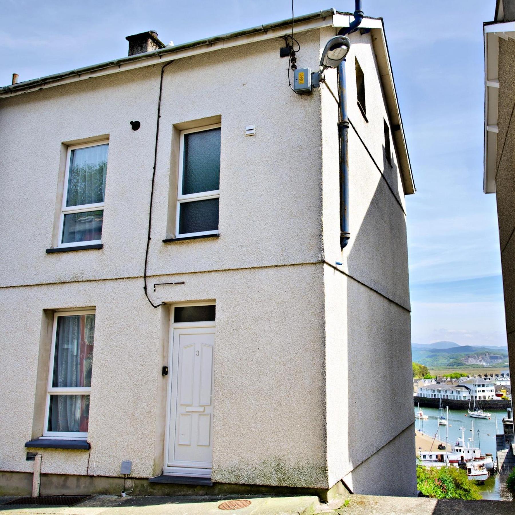 Harbour & Mountain Views, Porthmadog House, Sleeps 9, 4 Bedrooms, Two And Half Bathrooms Exterior photo